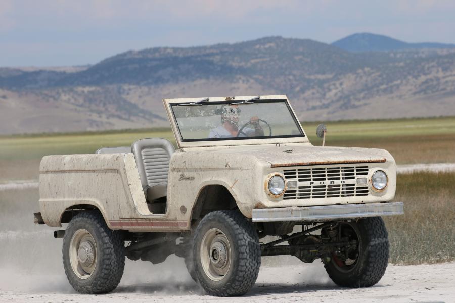  Ford Bronco Derelict Roadster by ICON 2018 года  (фото 8 из 29)
